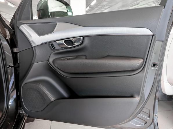 Volvo XC90 II Рестайлинг 1 с пробегом 2022 года, цена 5 800 000 рублей, 55663 км, внедорожник, Автокод Объявления