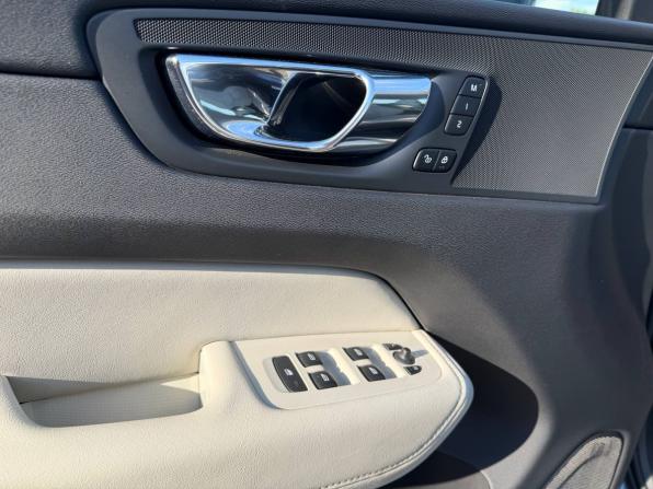Volvo XC60 II с пробегом 2018 года, цена 3 385 000 рублей, 153000 км, внедорожник, Автокод Объявления