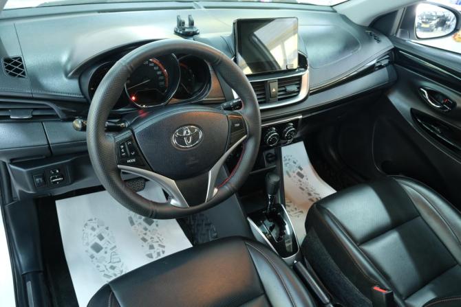 Toyota Yaris XP150 Рестайлинг с пробегом 2020 года, цена 1 579 000 рублей, 74500 км, хэтчбек, Автокод Объявления