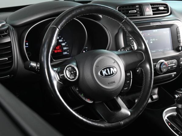 Kia Soul II Рестайлинг с пробегом 2017 года, цена 1 599 000 рублей, 92403 км, хэтчбек, Автокод Объявления