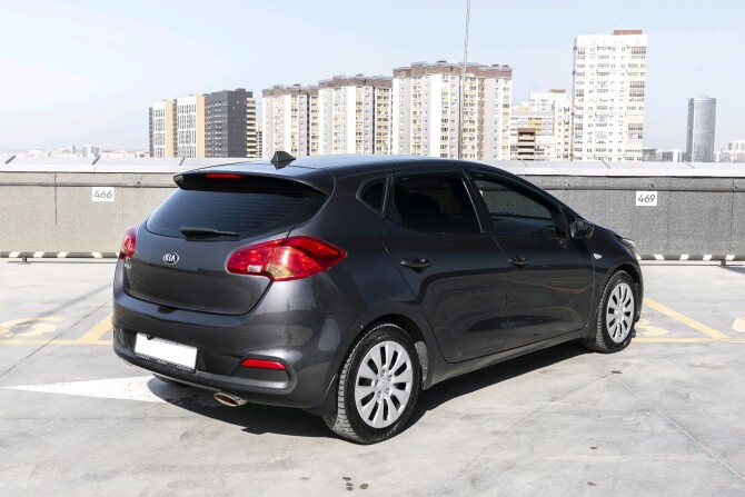 Kia Ceed II с пробегом 2015 года, цена 949 000 рублей, 274605 км, хэтчбек, Автокод Объявления