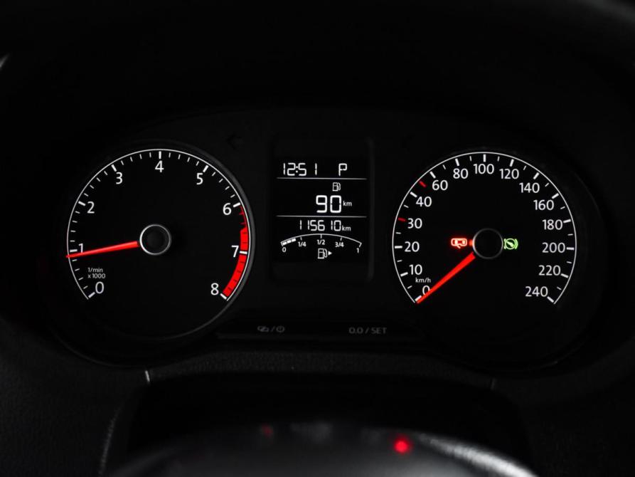 Volkswagen Polo V Рестайлинг Санкт-Петербург  - изображение 19