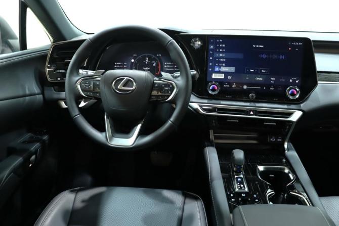 Lexus RX V с пробегом 2025 года, цена 8 200 000 рублей, 27 км, внедорожник, Автокод Объявления