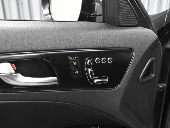 Kia Quoris I с пробегом 2013 года, цена 1 546 000 рублей, 292371 км, седан, Автокод Объявления