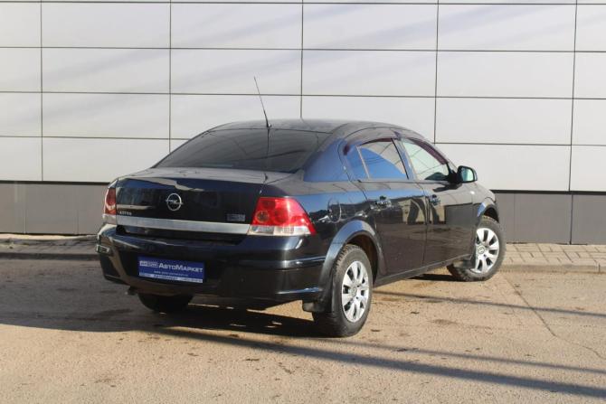 Opel Astra H Рестайлинг с пробегом 2011 года, цена 484 000 рублей, 193755 км, седан, Автокод Объявления