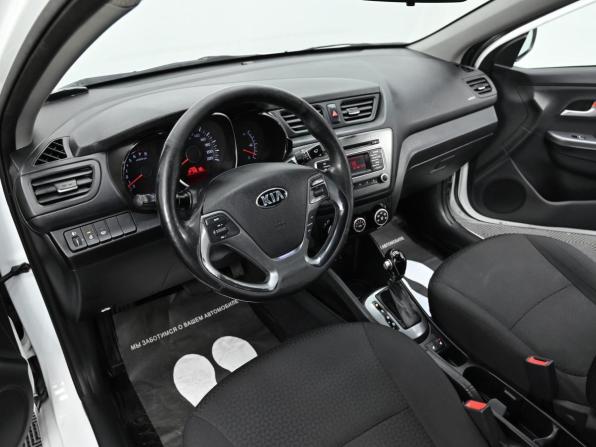 Kia Rio III Рестайлинг с пробегом 2017 года, цена 849 000 рублей, 421000 км, седан, Автокод Объявления