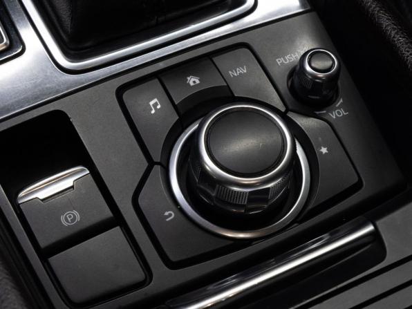 Mazda 6 III (GJ) Рестайлинг 2 с пробегом 2018 года, цена 2 100 000 рублей, 143666 км, седан, Автокод Объявления