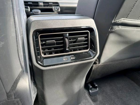 Toyota RAV4 VI (XA60) с пробегом 2025 года, цена 4 199 000 рублей, 10 км, внедорожник, Автокод Объявления