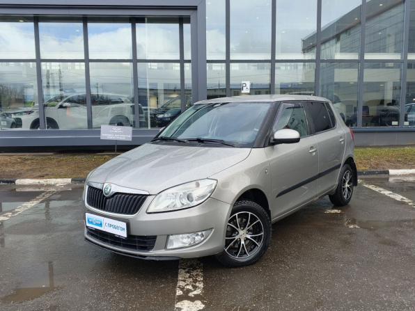 Skoda Fabia II Рестайлинг с пробегом 2012 года, цена 569 000 рублей, 204977 км, хэтчбек, Автокод Объявления