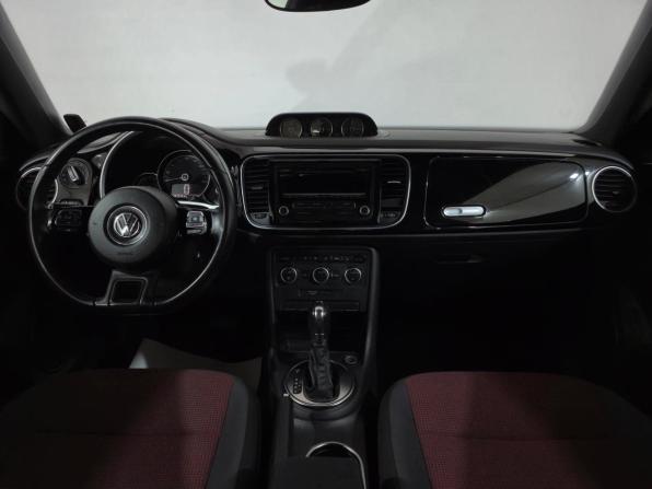 Volkswagen Beetle II (A5) с пробегом 2013 года, цена 1 250 000 рублей, 123807 км, хэтчбек, Автокод Объявления