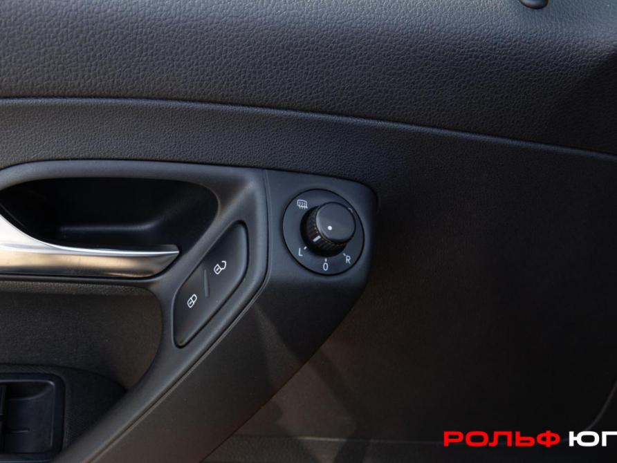 Volkswagen Polo V Рестайлинг Москва  - изображение 21