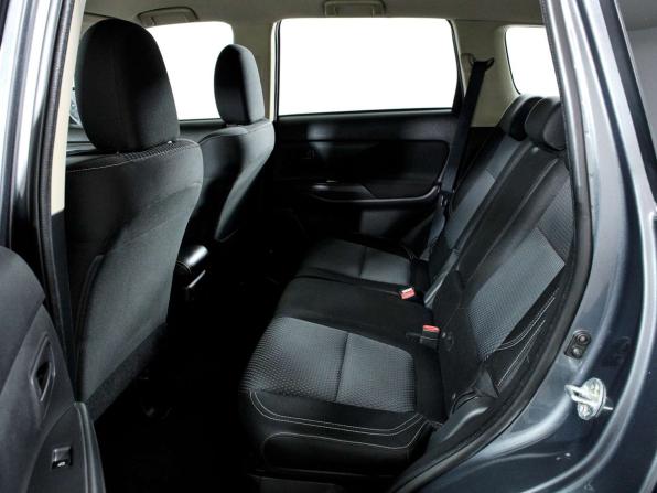 Mitsubishi Outlander III Рестайлинг 3 с пробегом 2019 года, цена 1 698 000 рублей, 90258 км, внедорожник, Автокод Объявления