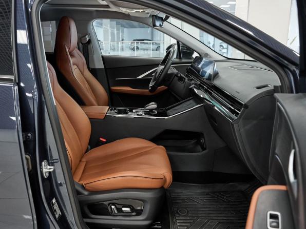 Omoda C5 I с пробегом 2023 года, цена 1 950 000 рублей, 54589 км, внедорожник, Автокод Объявления