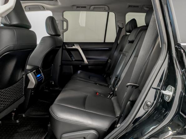 Toyota Land Cruiser Prado 150 Series Рестайлинг 2 с пробегом 2020 года, цена 6 250 000 рублей, 104669 км, внедорожник, Автокод Объявления
