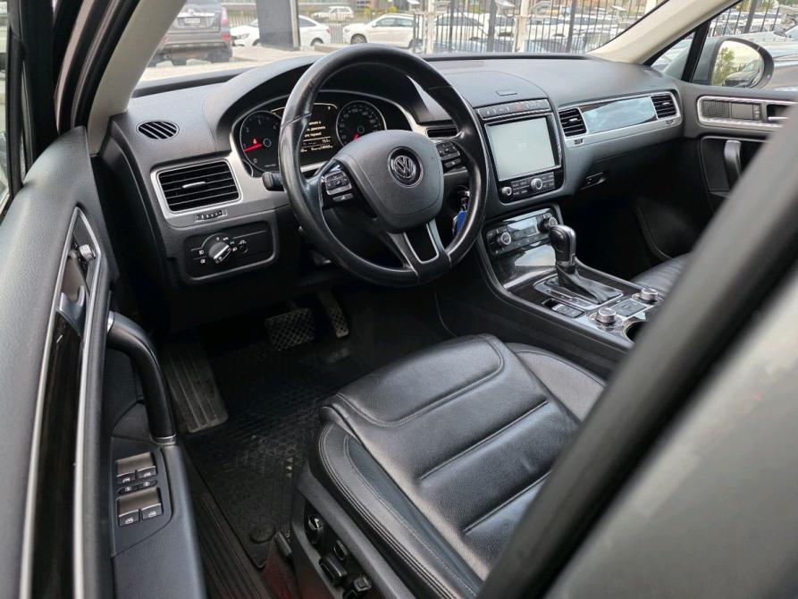 Volkswagen Touareg II Рестайлинг Новосибирск  - изображение 13