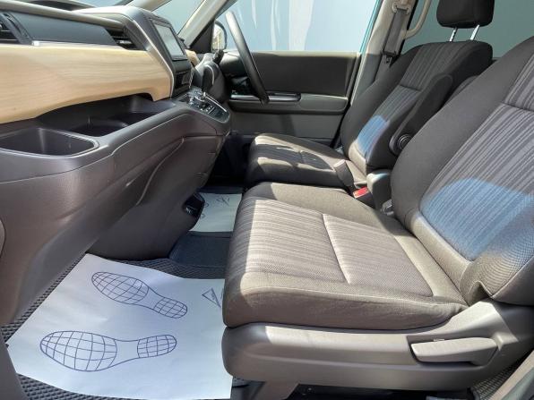 Honda Freed II с пробегом 2019 года, цена 1 550 000 рублей, 87921 км, компактвэн, Автокод Объявления