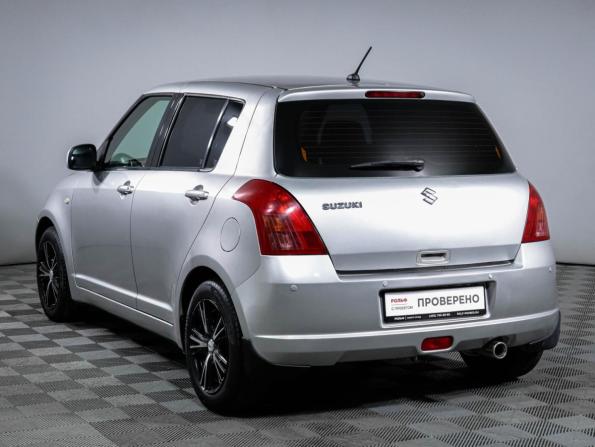 Suzuki Swift III с пробегом 2007 года, цена 550 000 рублей, 119058 км, хэтчбек, Автокод Объявления