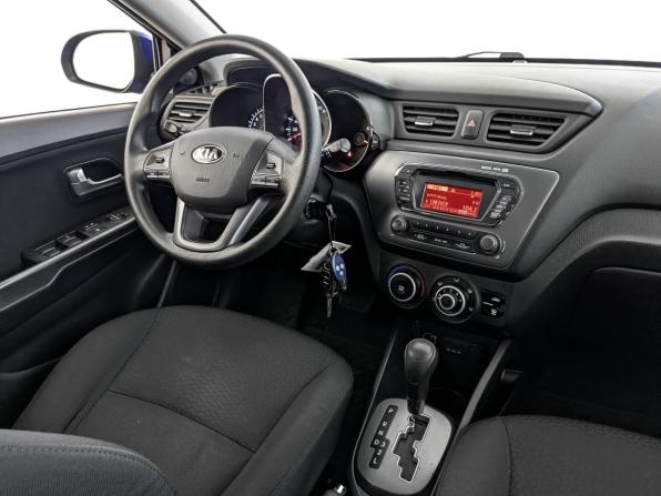 Kia Rio III с пробегом 2013 года, цена 945 000 рублей, 93850 км, седан, Автокод Объявления