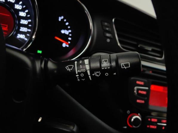 Kia Ceed II с пробегом 2013 года, цена 1 169 000 рублей, 133000 км, универсал, Автокод Объявления
