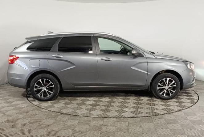 Lada (ВАЗ) Vesta I с пробегом 2018 года, цена 950 000 рублей, 141950 км, универсал, Автокод Объявления