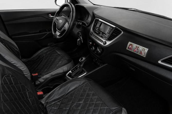 Hyundai Solaris II с пробегом 2018 года, цена 1 399 000 рублей, 98000 км, седан, Автокод Объявления