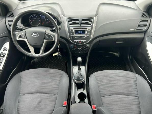 Hyundai Solaris I Рестайлинг с пробегом 2015 года, цена 965 000 рублей, 113473 км, хэтчбек, Автокод Объявления