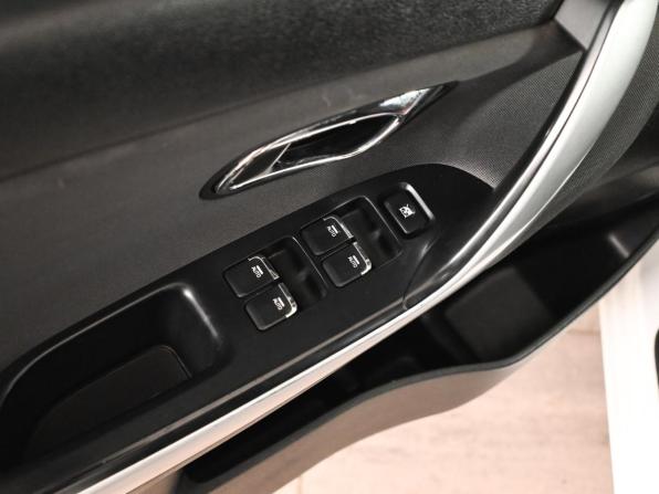 Kia Ceed II Рестайлинг с пробегом 2015 года, цена 1 180 000 рублей, 204553 км, универсал, Автокод Объявления