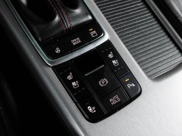 Kia Optima IV Рестайлинг с пробегом 2018 года, цена 2 099 000 рублей, 145385 км, седан, Автокод Объявления