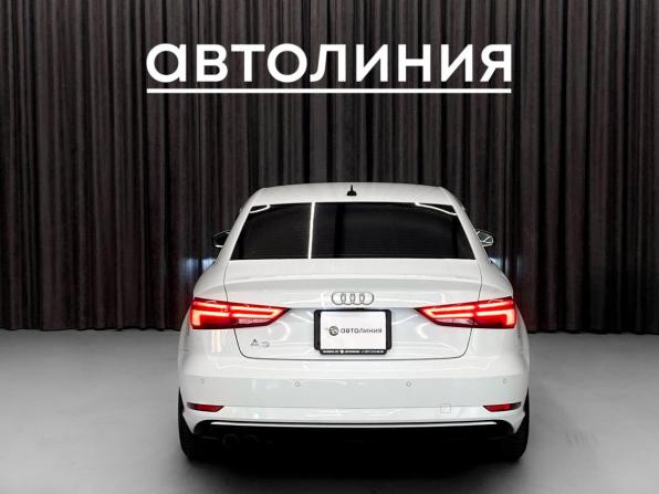 Audi A3 III (8V) Рестайлинг с пробегом 2019 года, цена 1 980 000 рублей, 40000 км, седан, Автокод Объявления