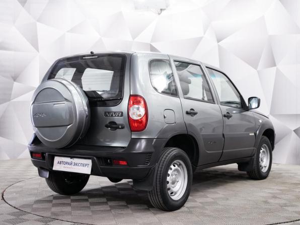 Chevrolet Niva I Рестайлинг с пробегом 2016 года, цена 693 000 рублей, 75000 км, внедорожник, Автокод Объявления