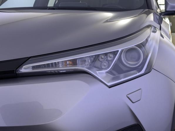 Toyota C-HR I с пробегом 2018 года, цена 1 970 000 рублей, 156834 км, внедорожник, Автокод Объявления