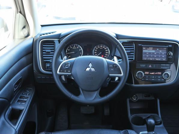 Mitsubishi Outlander III с пробегом 2014 года, цена 1 499 000 рублей, 170443 км, внедорожник, Автокод Объявления
