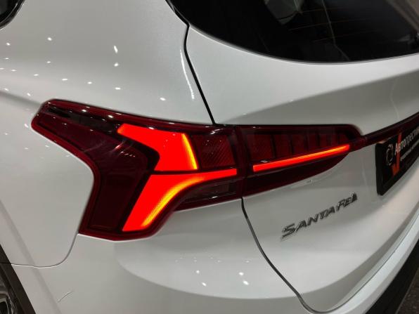 Hyundai Santa Fe IV Рестайлинг с пробегом 2022 года, цена 3 310 000 рублей, 99068 км, внедорожник, Автокод Объявления