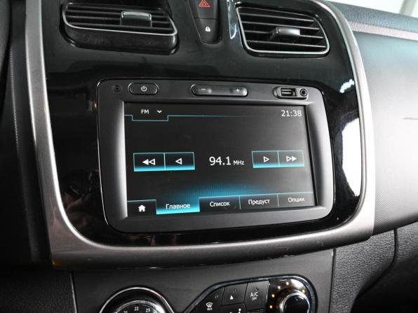 Renault Sandero II Рестайлинг с пробегом 2019 года, цена 1 215 000 рублей, 58272 км, хэтчбек, Автокод Объявления