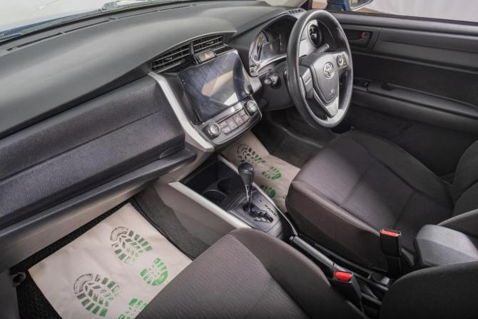 Toyota Corolla XI (E160 E170 E180) с пробегом 2018 года, цена 1 599 000 рублей, 125000 км, универсал, Автокод Объявления