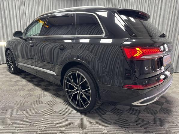 Audi Q7 II (4M) Рестайлинг с пробегом 2022 года, цена 9 590 000 рублей, 24286 км, внедорожник, Автокод Объявления