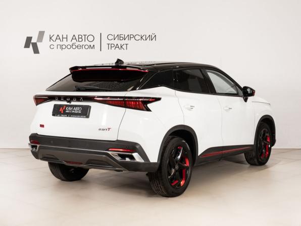 Omoda C5 I с пробегом 2022 года, цена 1 569 600 рублей, 113703 км, внедорожник, Автокод Объявления