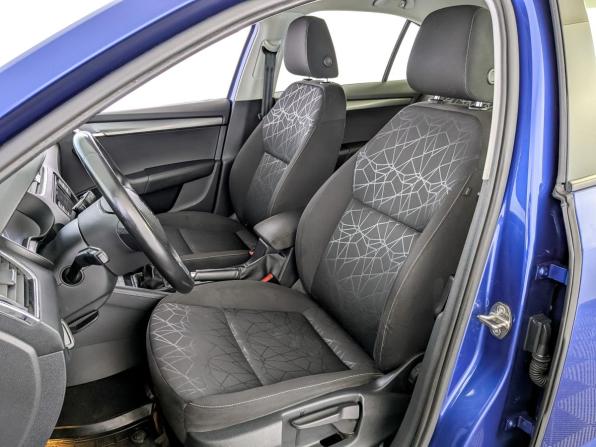 Skoda Octavia III (A7) Рестайлинг с пробегом 2019 года, цена 1 490 000 рублей, 194020 км, лифтбек, Автокод Объявления