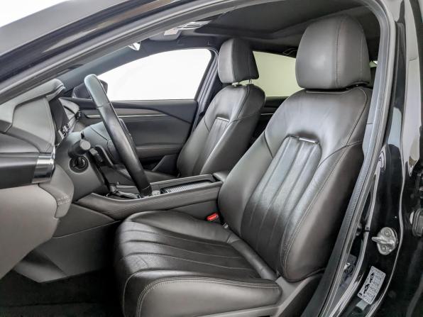 Mazda 6 III (GJ) Рестайлинг 2 с пробегом 2020 года, цена 2 700 000 рублей, 79335 км, седан, Автокод Объявления