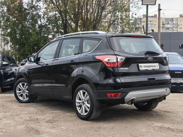 Ford Kuga II Рестайлинг с пробегом 2018 года, цена 1 569 000 рублей, 172200 км, внедорожник, Автокод Объявления