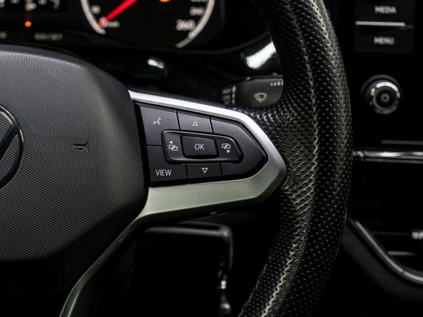 Volkswagen Polo VI с пробегом 2021 года, цена 1 669 000 рублей, 160571 км, лифтбек, Автокод Объявления
