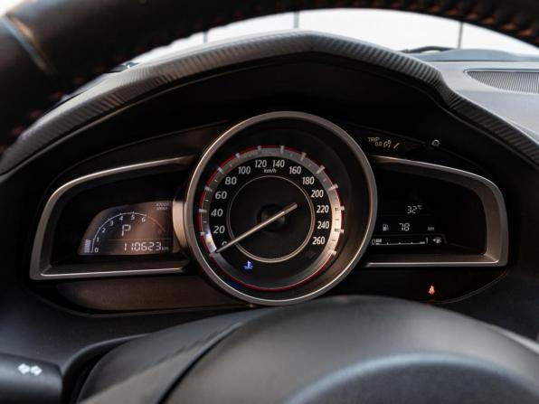 Mazda 3 III (BM) с пробегом 2014 года, цена 1 329 000 рублей, 110623 км, седан, Автокод Объявления