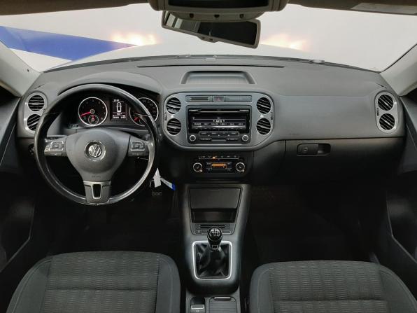 Volkswagen Tiguan I Рестайлинг с пробегом 2014 года, цена 1 050 000 рублей, 243603 км, внедорожник, Автокод Объявления