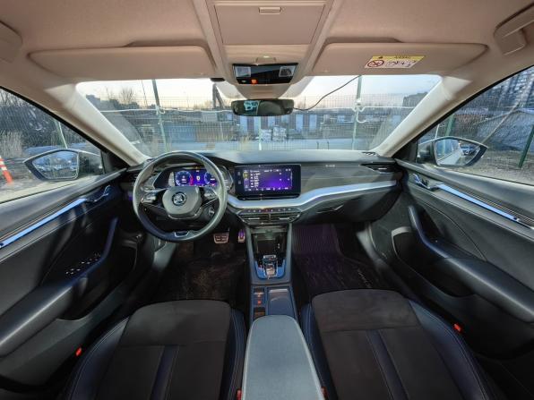 Skoda Octavia IV (A8) с пробегом 2022 года, цена 2 459 000 рублей, 95000 км, лифтбек, Автокод Объявления