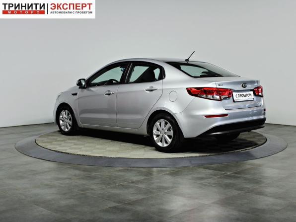 Kia Rio III Рестайлинг с пробегом 2015 года, цена 1 057 000 рублей, 188209 км, седан, Автокод Объявления