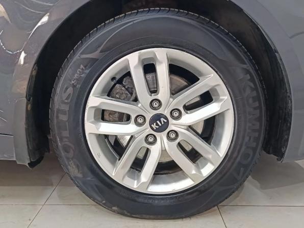 Kia Optima III Рестайлинг с пробегом 2015 года, цена 999 000 рублей, 183700 км, седан, Автокод Объявления