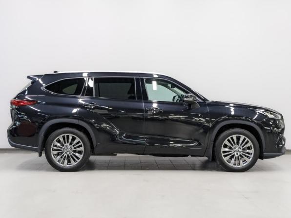 Toyota Highlander IV (XU70) с пробегом 2024 года, цена 5 100 000 рублей, 37779 км, внедорожник, Автокод Объявления