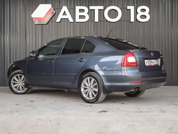 Skoda Octavia II (A5) Рестайлинг с пробегом 2013 года, цена 1 159 000 рублей, 137670 км, лифтбек, Автокод Объявления
