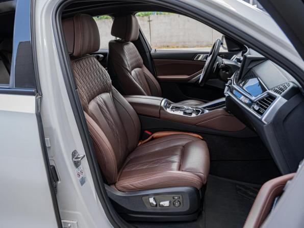 BMW X6 III (G06) Рестайлинг с пробегом 2023 года, цена 12 510 000 рублей, 32724 км, внедорожник, Автокод Объявления