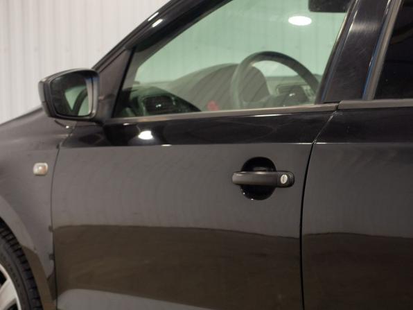 Volkswagen Polo V с пробегом 2013 года, цена 750 000 рублей, 140708 км, седан, Автокод Объявления